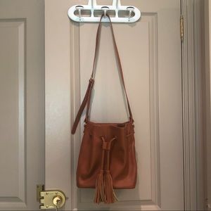 Tan Bucketbag